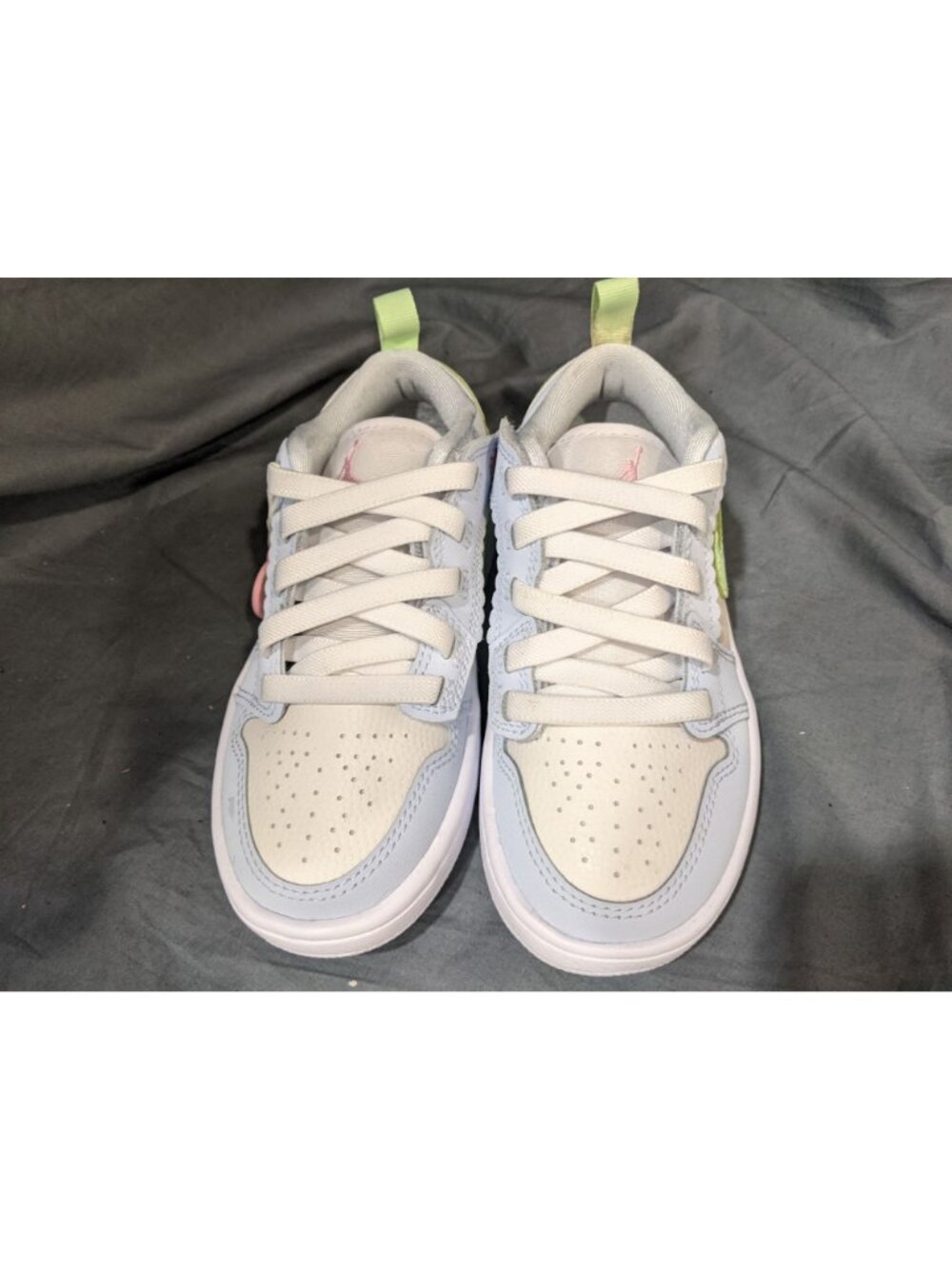 Jordan AJ 1 Low ALT SE Fem Hook-and-loop closure Toddlers Size 11 NEW NO BOX! - Picture 4 of 10